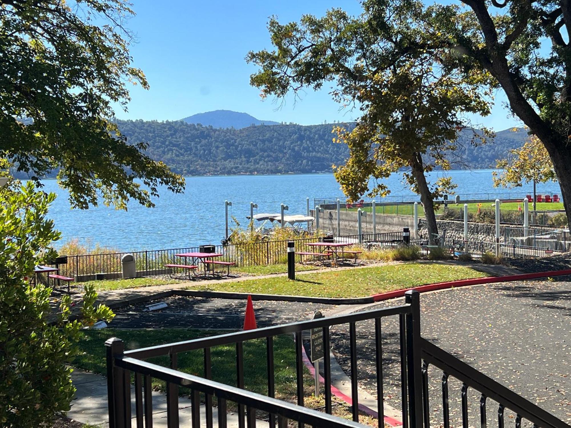 Clear Lake Cottages & Marina Clearlake Exterior photo