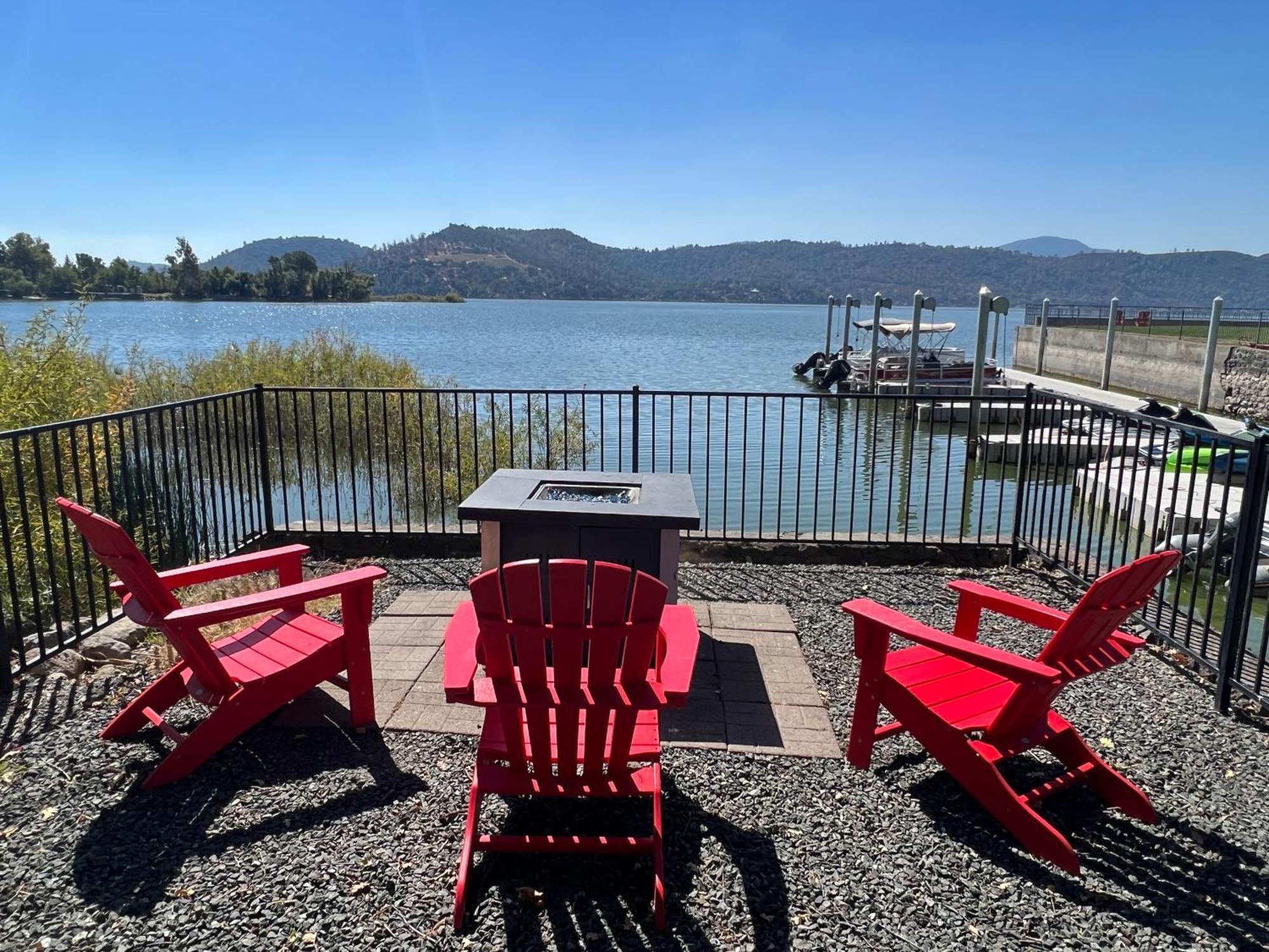 Clear Lake Cottages & Marina Clearlake Exterior photo