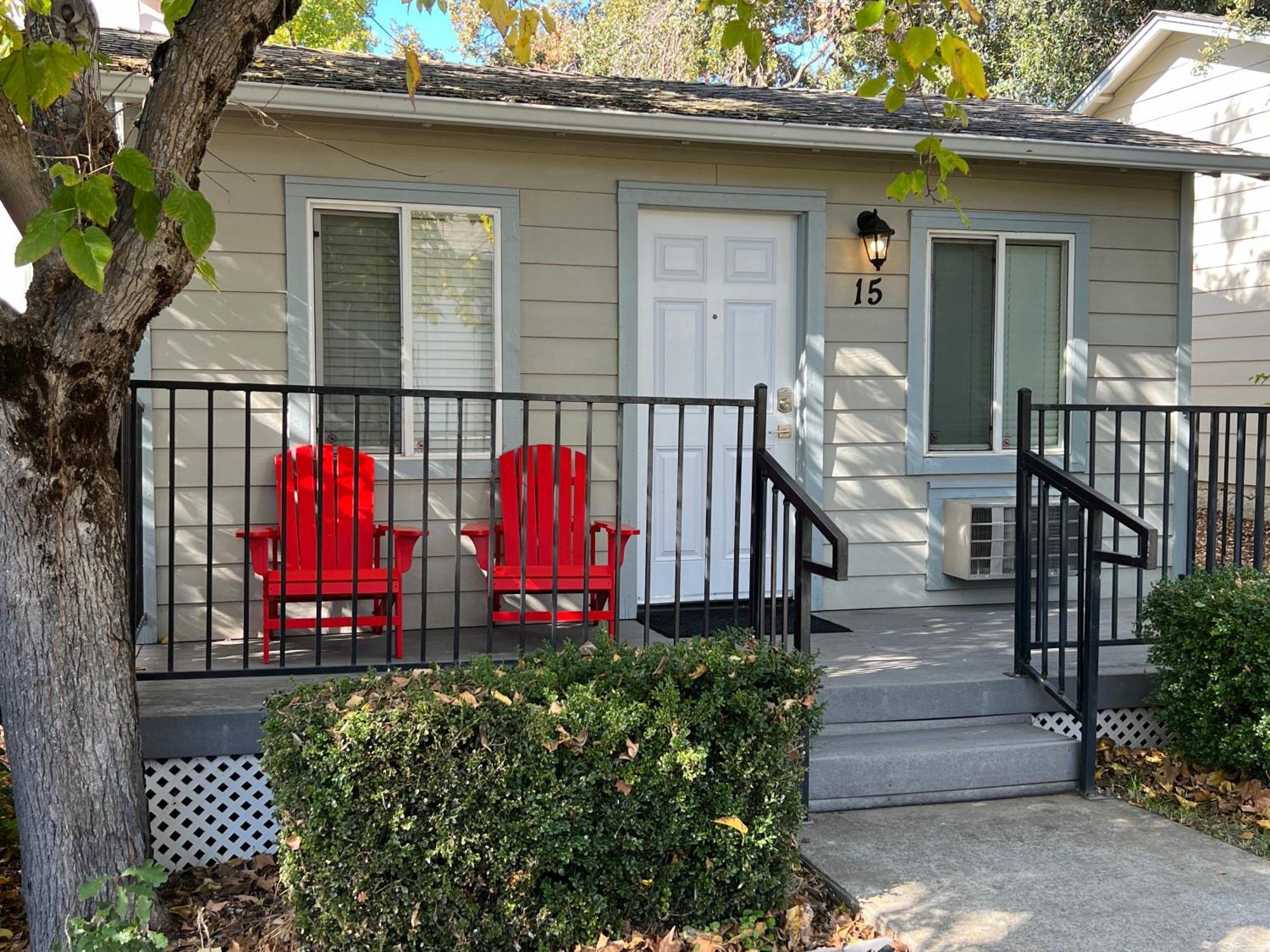 Clear Lake Cottages & Marina Clearlake Room photo